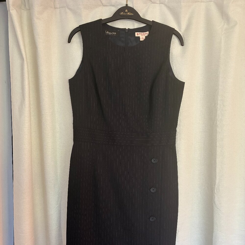 Brooks Brothers Sleeveless Sheath Dress